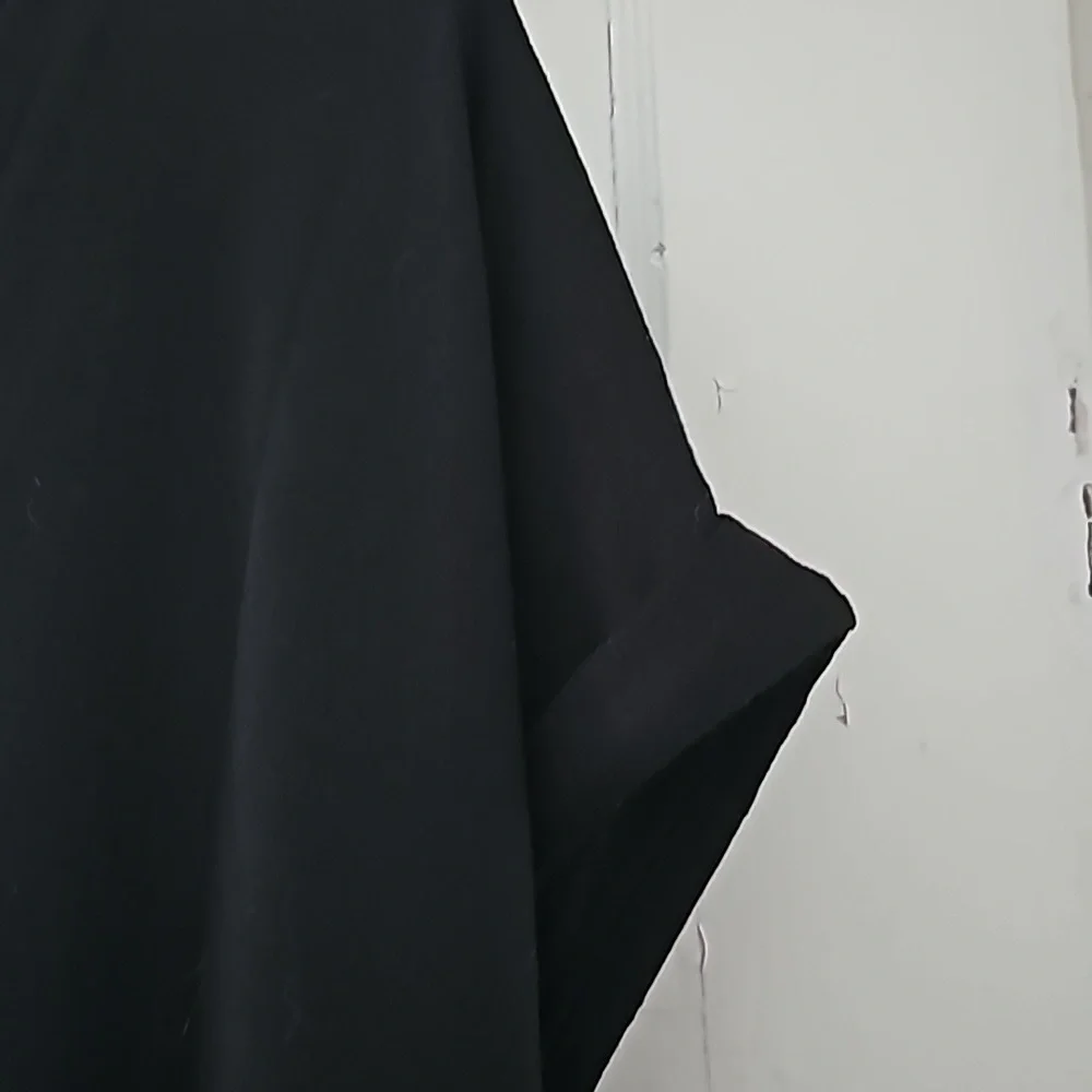 Mod Ref Knit Vneck - Picture 5 of 5